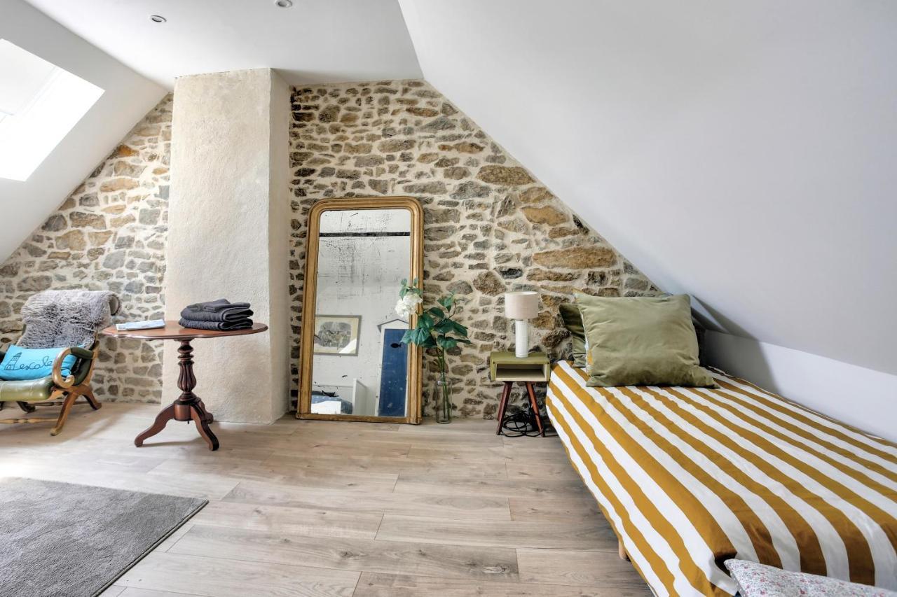 La Quinardais - Charmante Maison Avec Terrasse Saint-Samson-sur-Rance Buitenkant foto